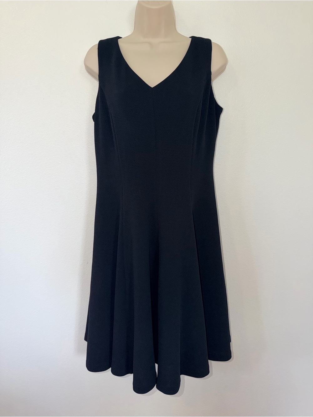 Chetta B Black V-Neck Sleeveless Flared Dress